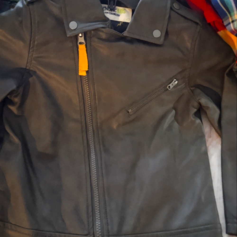 Genuine kids faux brown leather moto jacket never worn 4T